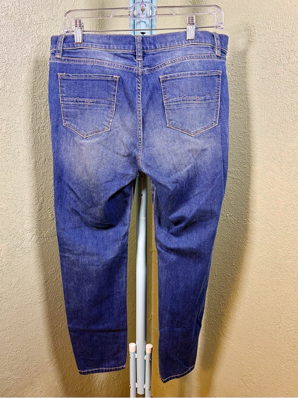 New York & Company Blue Skinny Jeans with Rose Embroidery - Picture 3 of 8